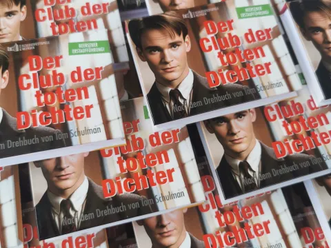Premierengeschenk "Der Club der toten Dichter"